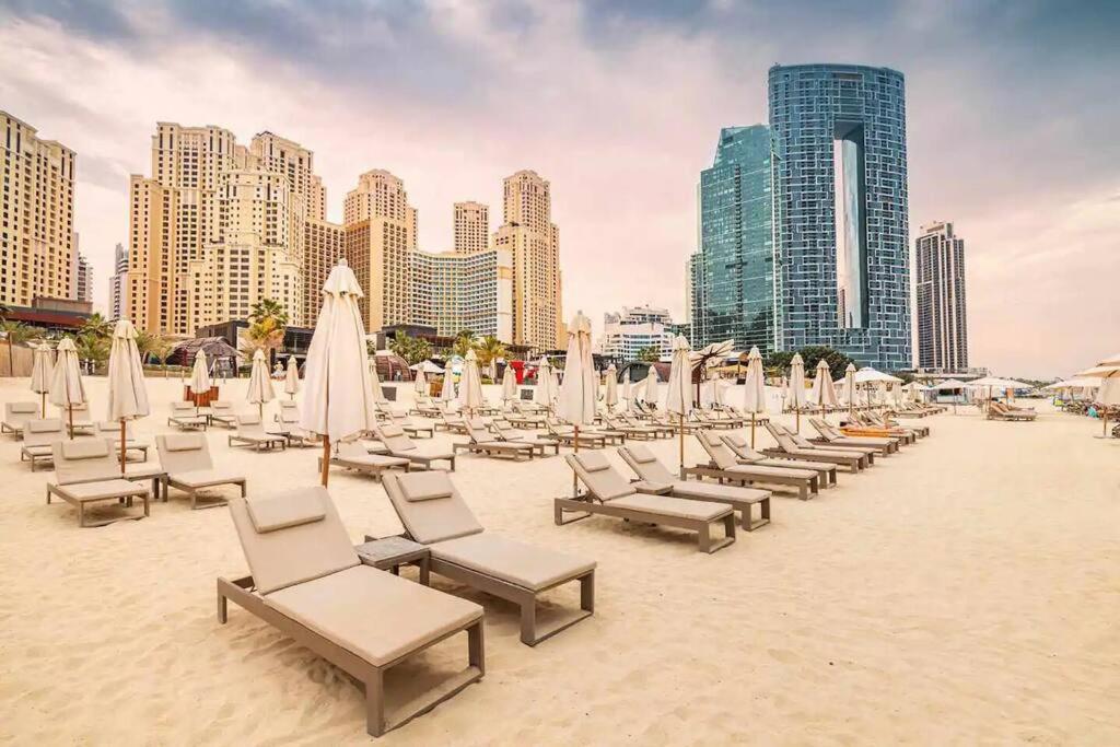 Apartment Koyo In The Heart Of Jbr Beach - 3Bdr Dubai Exterior foto